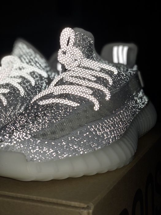 Yeezy 350 v2 hot sale static reflective stockx