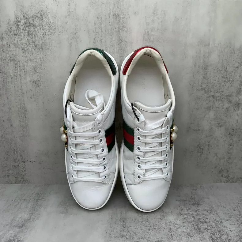 Gucci Gucci White Pearl Studded Sneakers Size 36.5 Size US 6 / IT 36 - 6 Thumbnail