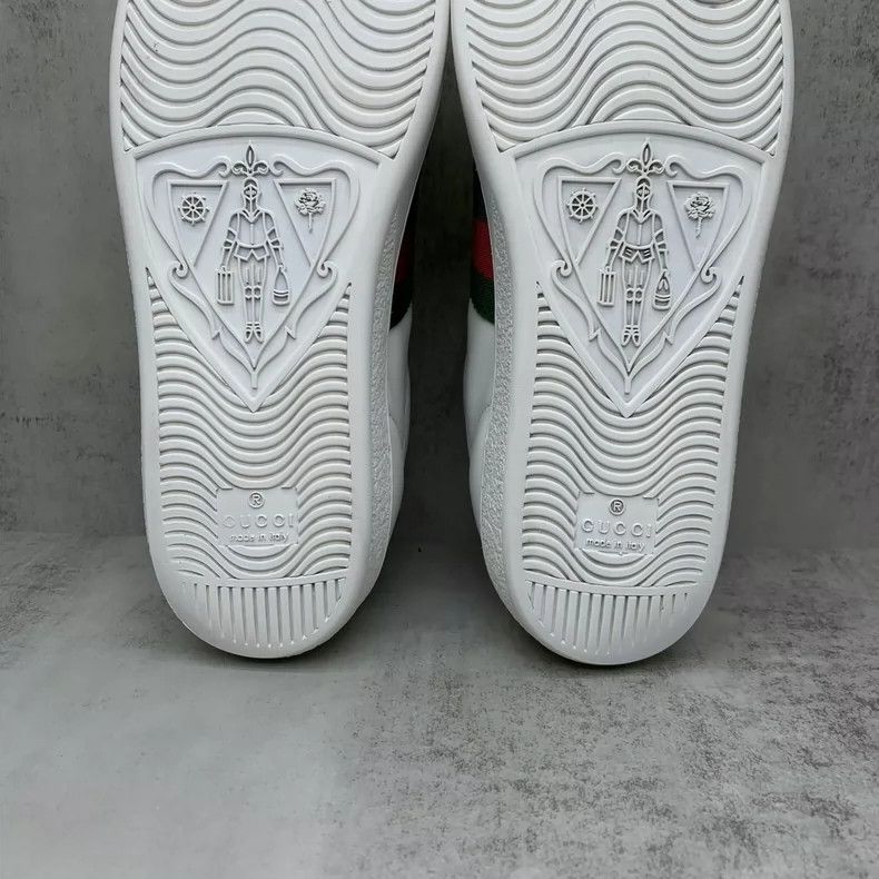 Gucci Gucci White Pearl Studded Sneakers Size 36.5 Size US 6 / IT 36 - 9 Thumbnail