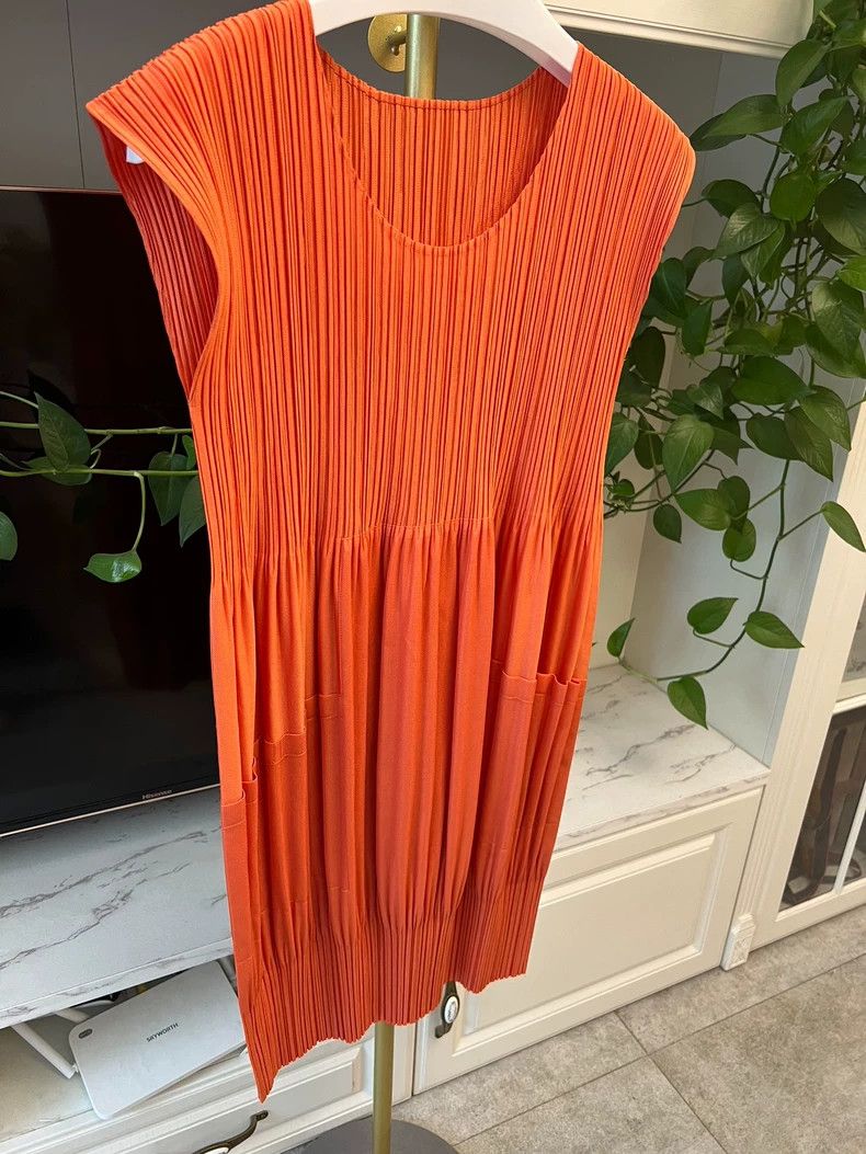 Issey Miyake Issey Miyake Pleated Puff Dress Size JT416-yf Size M / US 6-8 / IT 42-44 - 2 Thumbnail