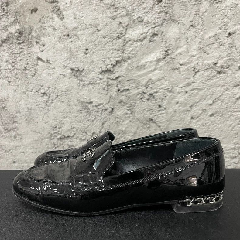 Chanel Chanel Loafers Size 36.5 Size US 6 / IT 36 - 2 Thumbnail