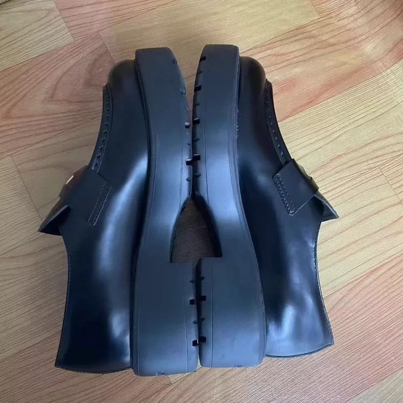 Miu Miu Miu Miu Thick Sole Loafers Size 38.5-yf Size US 8 / IT 38 - 3 Thumbnail
