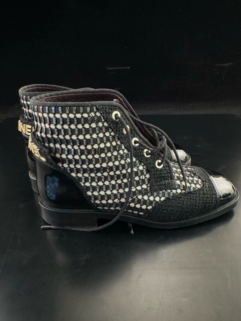 Chanel CHANEL Comfortable Mid-Calf Martin Boots Women Size US 5 / IT 35 - 2 Thumbnail