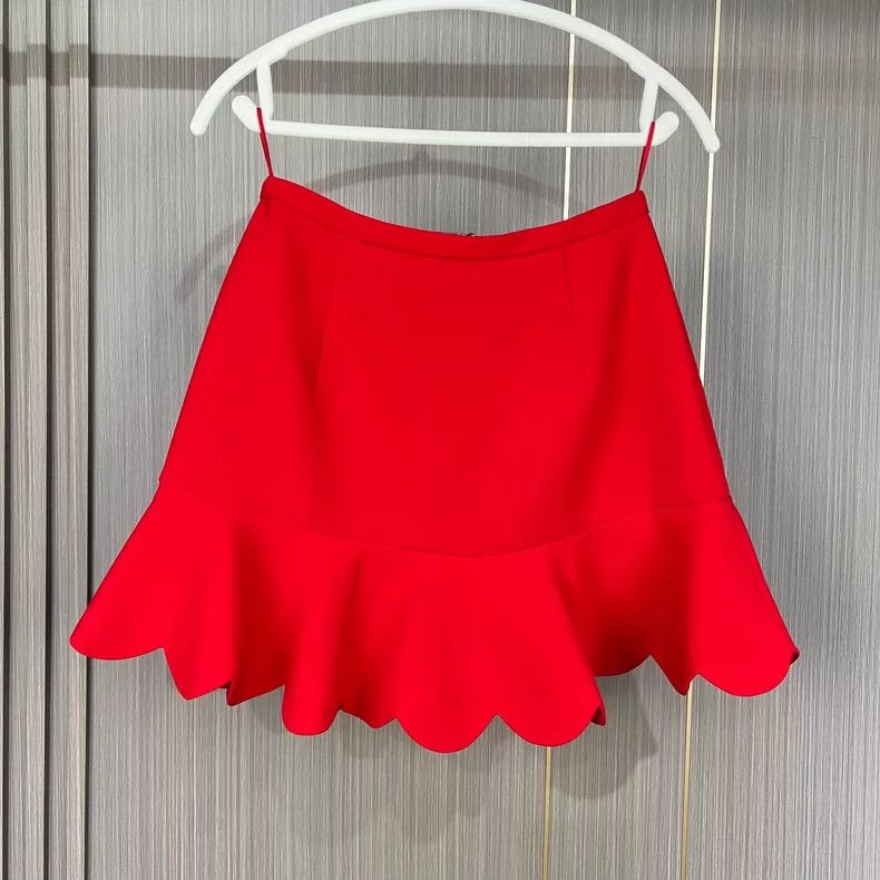 Miu Miu Miu Miu Red Bow Ruffled Mini Skirt Size 42" / US 20 - 2 Thumbnail