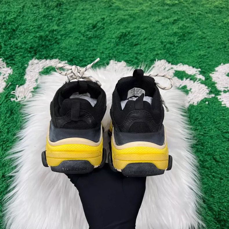 Balenciaga Balenciaga Triple S Sneakers with Black and Yellow Size US 10 / EU 43 - 3 Thumbnail
