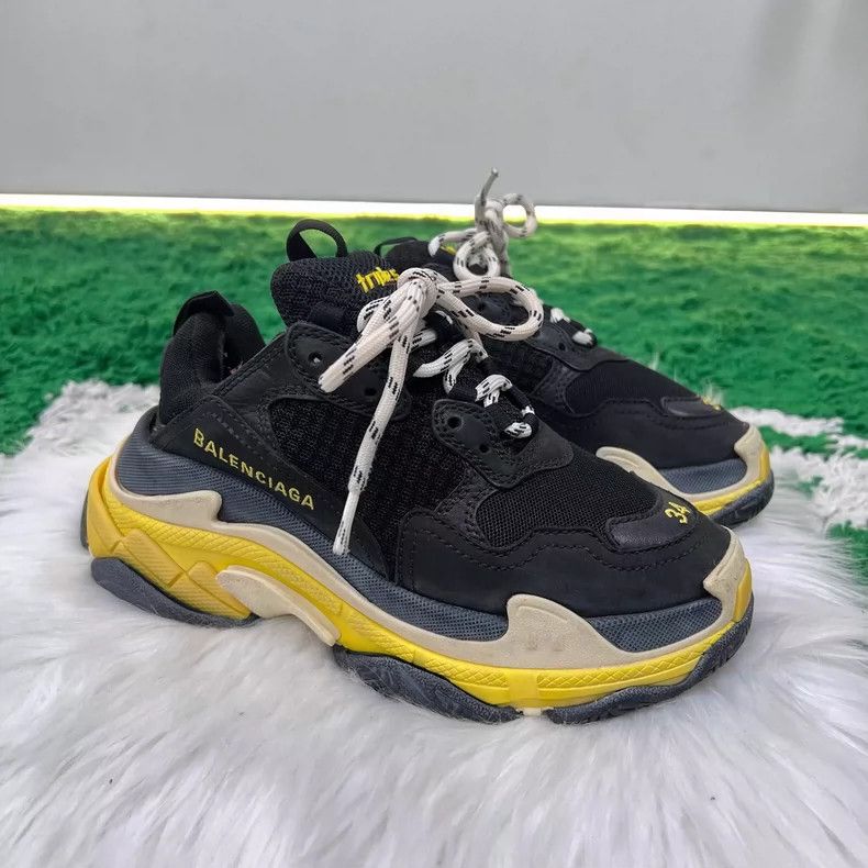 Balenciaga Balenciaga Triple S Sneakers with Black and Yellow Size US 10 / EU 43 - 4 Thumbnail