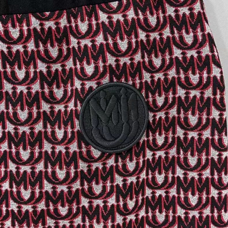 Miu Miu Black and Red Letter Print Knit Skirt Size 22" - 4 Thumbnail