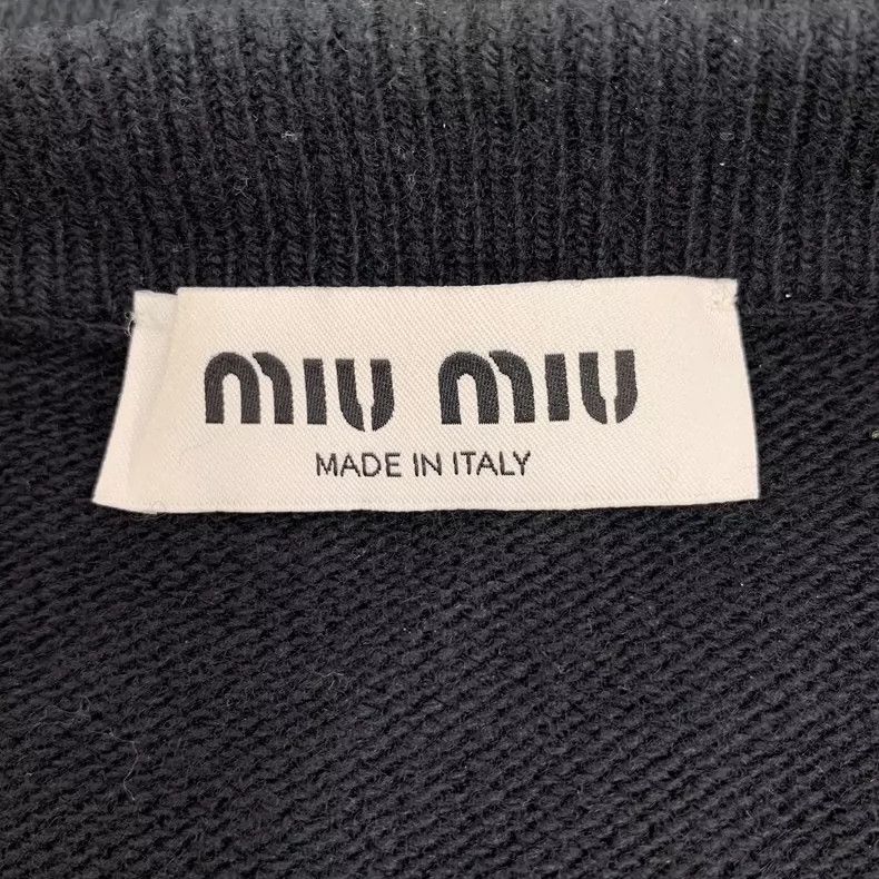 Prada MiuMiu Black V-Neck Cardigan Sweater Size XS / US 0-2 / IT 36-38 - 5 Thumbnail