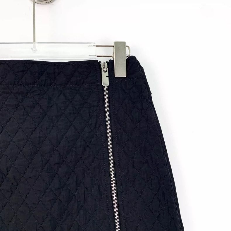 Burberry Burberry Black Diamond Quilted Zip Skirt Size 36" / US 14 / IT 50 - 3 Thumbnail
