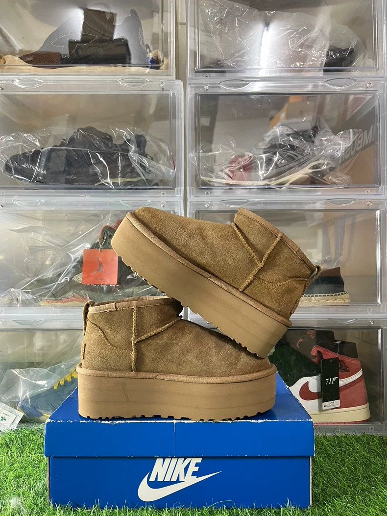 Ugg UGG Short Snow Boots for Women Size US 6 / IT 36 - 4 Thumbnail