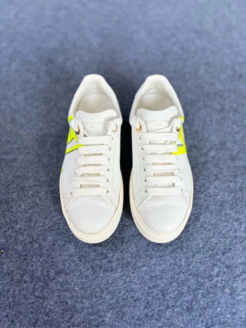 Louis Vuitton LV Louis Vuitton Logo Platform Sneakers Size 36 Size US 6 / EU 39 - 6 Thumbnail