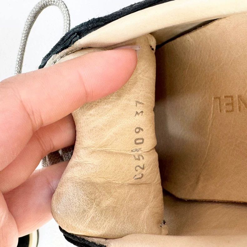 Chanel Chanel Color Block Casual Sneakers Size 37 Size US 6 / IT 36 - 6 Thumbnail
