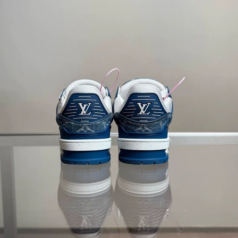 Louis Vuitton LV Trainer Sneakers in White and Blue Size US 5 / IT 35 - 5 Thumbnail