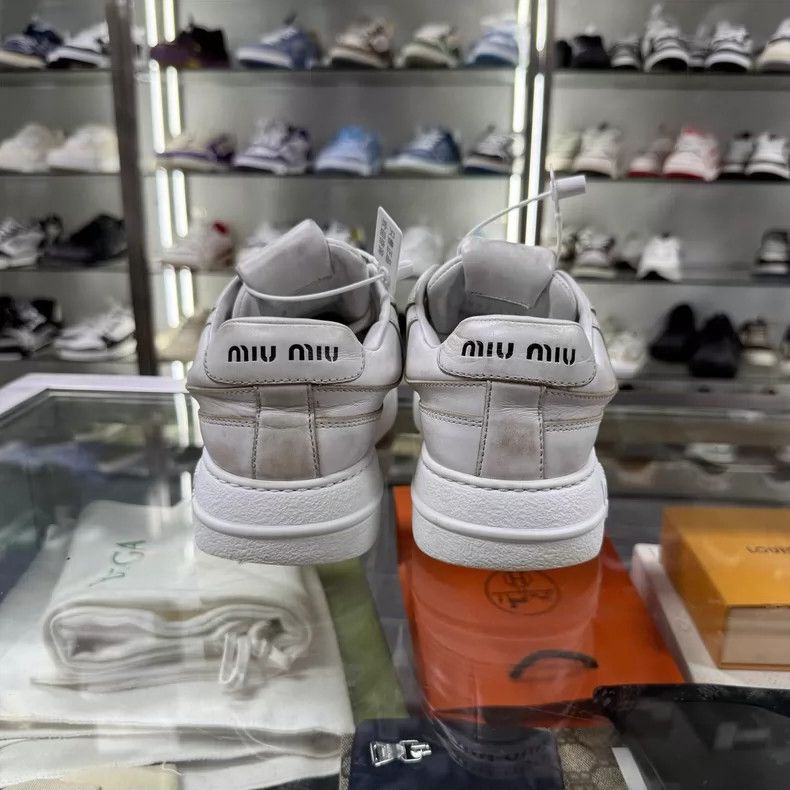 Miu Miu MIUMIU Distressed Style Sneakers Size 37.5 Size US 7 / IT 37 - 6 Thumbnail
