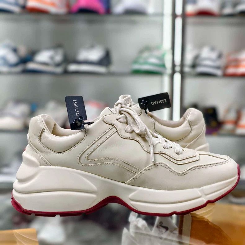Gucci Gucci Doraemon Retro Dad Sneakers size 36.5 Size US 6 / EU 39 - 6 Thumbnail