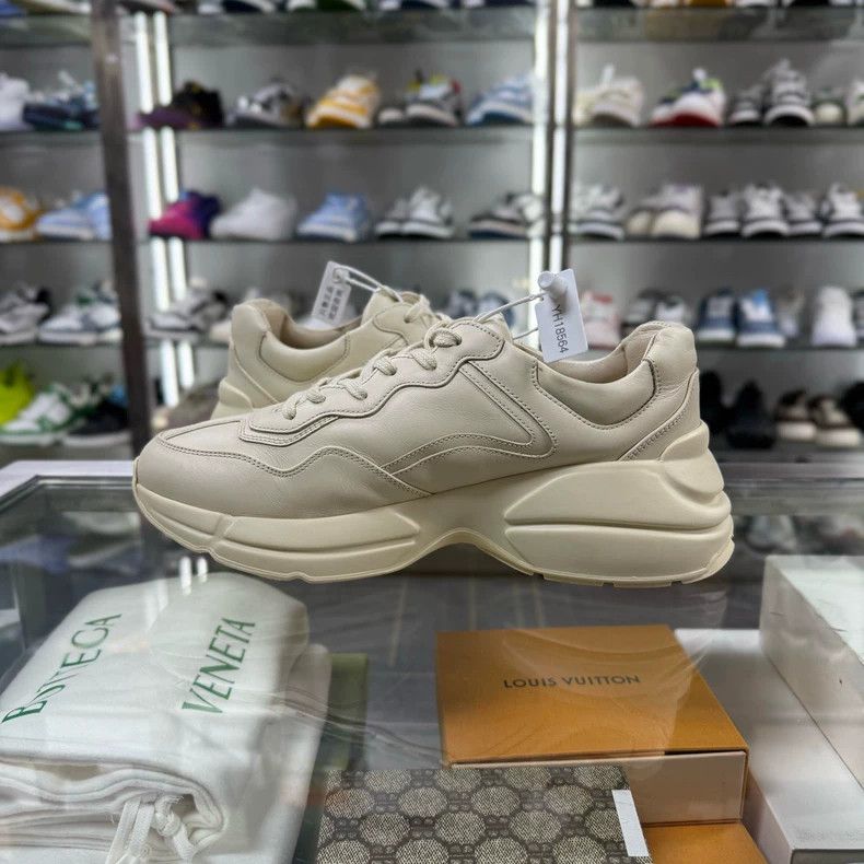 Gucci GUCCI Dad Sneakers Size 6 Beige Size US 6 / EU 39 - 4 Thumbnail