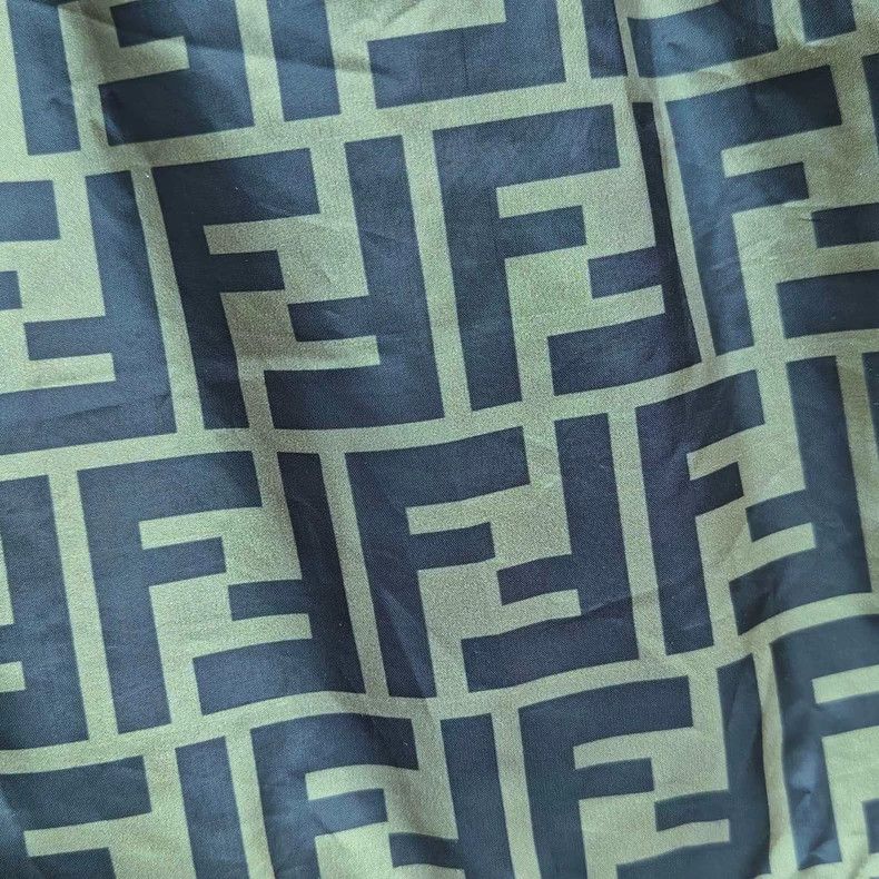 Fendi Fendi Classic Logo Drawstring Shorts Size 42" / US 20 - 4 Thumbnail