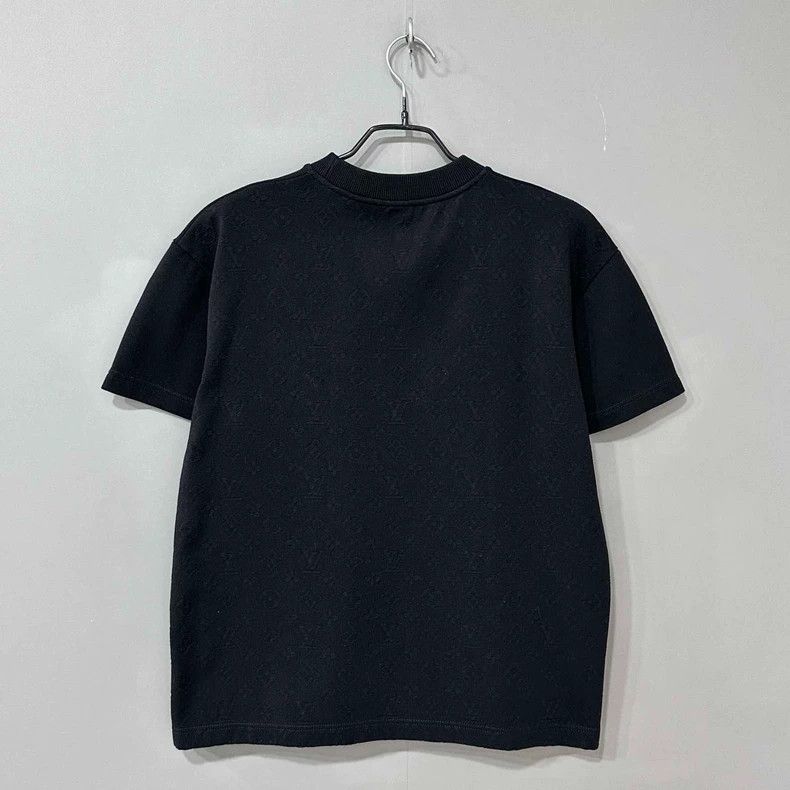 Louis Vuitton Louis Vuitton Short Sleeve T-Shirt Size US S / EU 44-46 / 1 - 3 Thumbnail