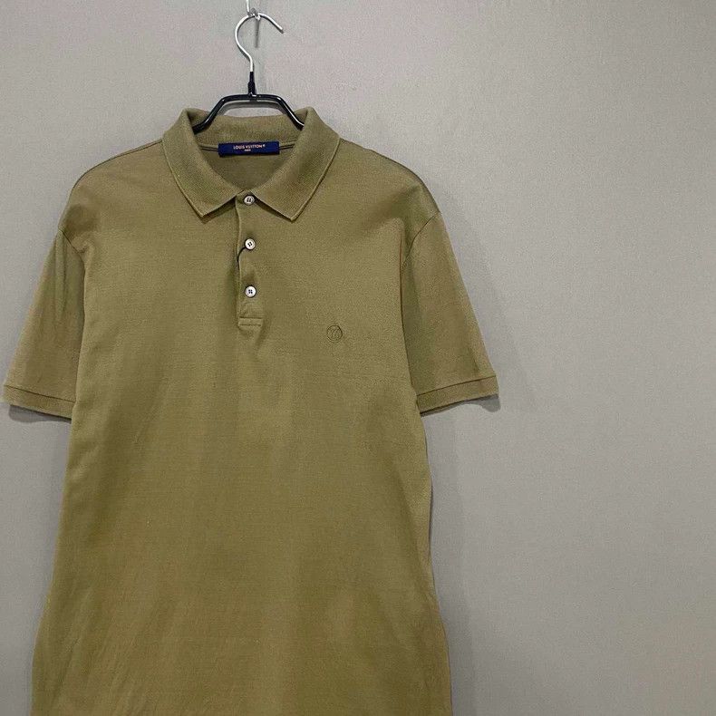 Louis Vuitton Embroidered Logo Polo Shirt in Dark Green Size US S / EU 44-46 / 1 - 2 Thumbnail