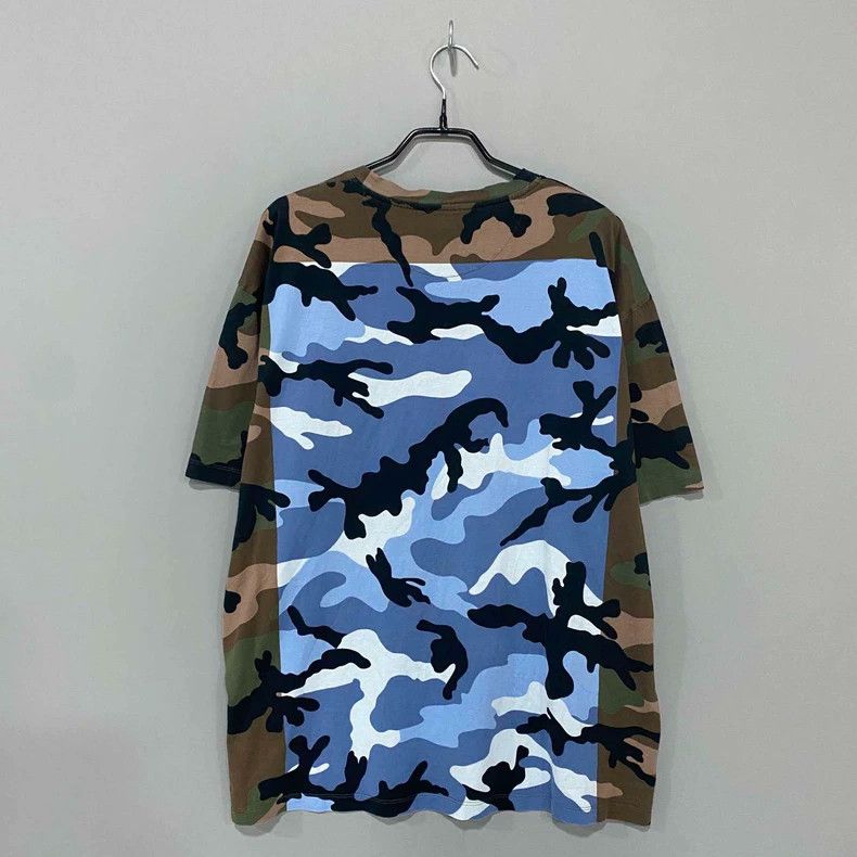 Valentino Camouflage Print Short Sleeve T-Shirt Size US XXL / EU 58 / 5 - 3 Thumbnail