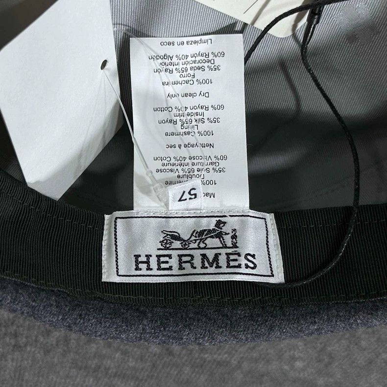 Hermes Gray Logo Cashmere Hat by HERMES Size ONE SIZE - 5 Thumbnail