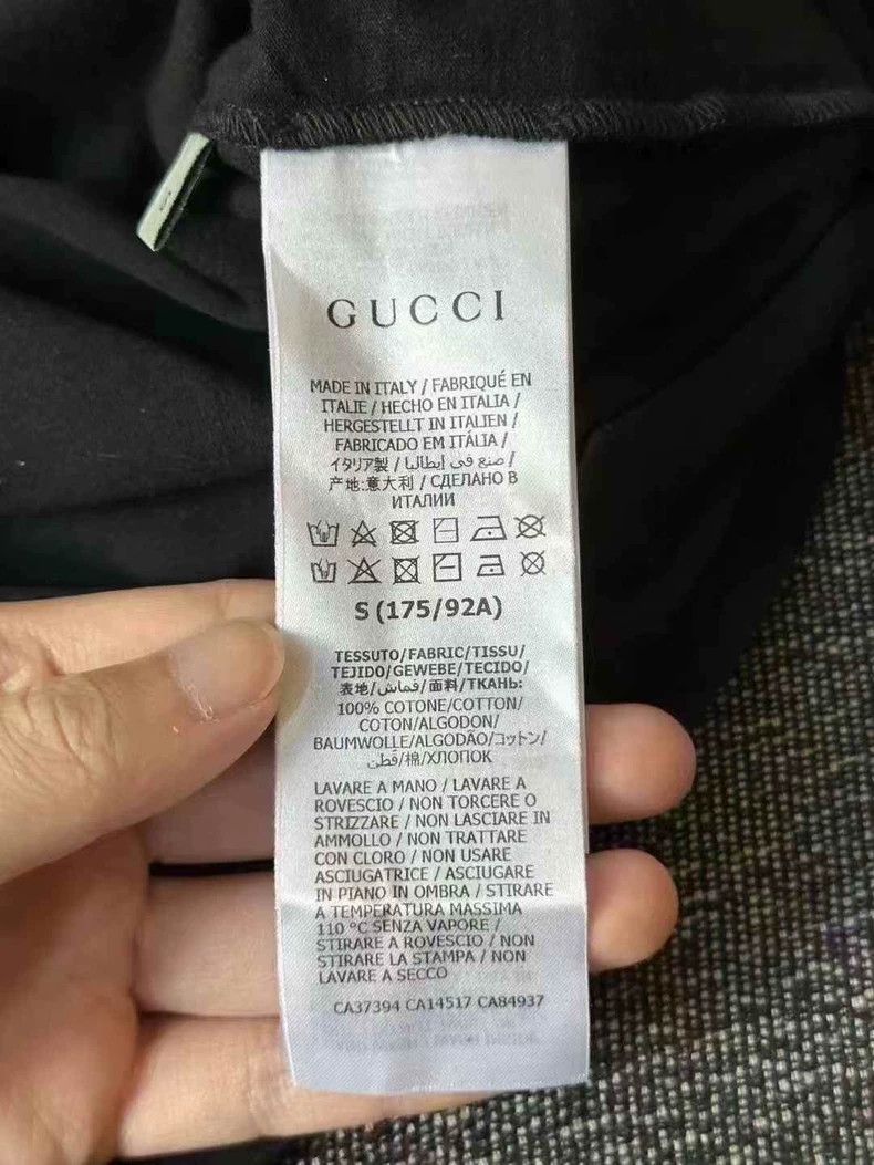 Gucci Gucci Fake Short Sleeve T-Shirt Size US S / EU 44-46 / 1 - 4 Thumbnail