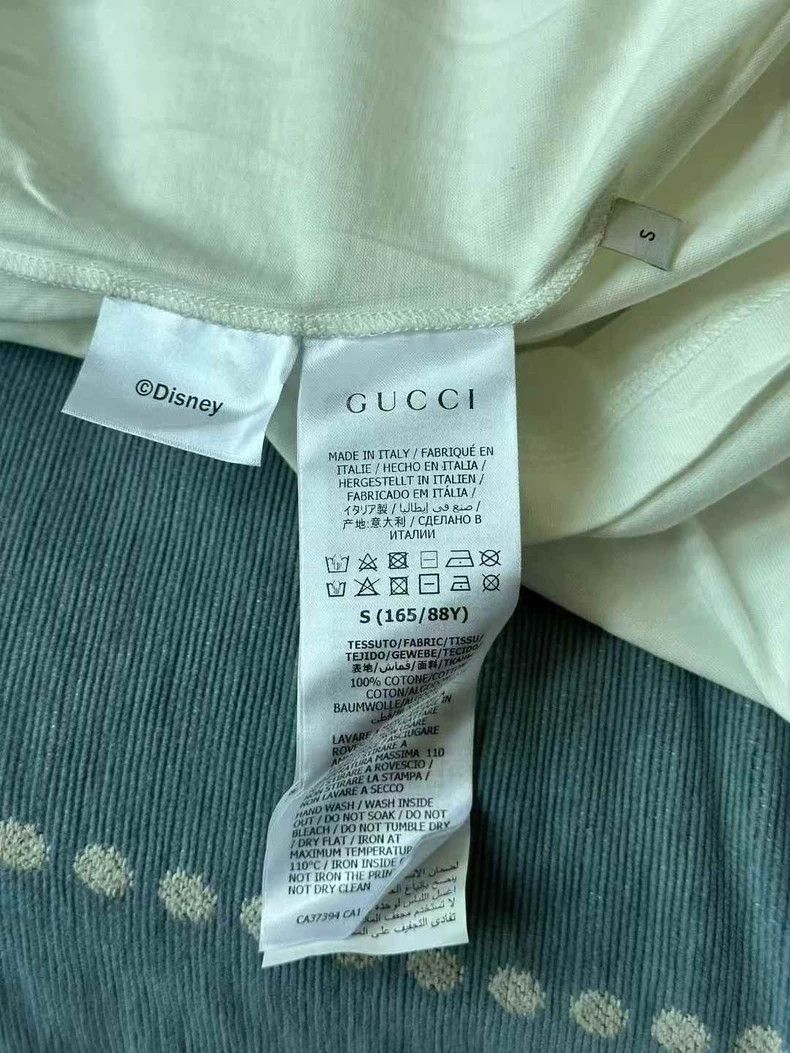 Gucci Gucci Mickey Mouse Short Sleeve T-Shirt Size US S / EU 44-46 / 1 - 3 Thumbnail