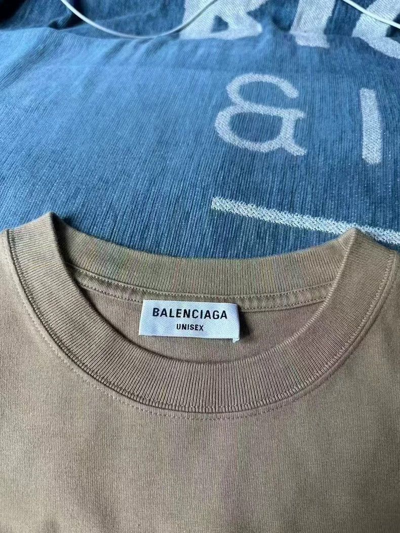 Balenciaga Balenciaga Charity Short Sleeve T-Shirt Size US S / EU 44-46 / 1 - 3 Thumbnail