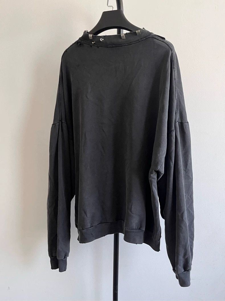 Balenciaga Balenciaga Long Sleeve Casual Sweatshirt Top Size US S / EU 44-46 / 1 - 2 Thumbnail