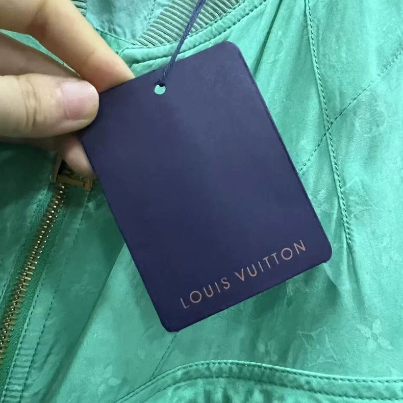 Louis Vuitton Louis Vuitton Light Green Printed Jacket Size US XS / EU 42 / 0 - 3 Thumbnail