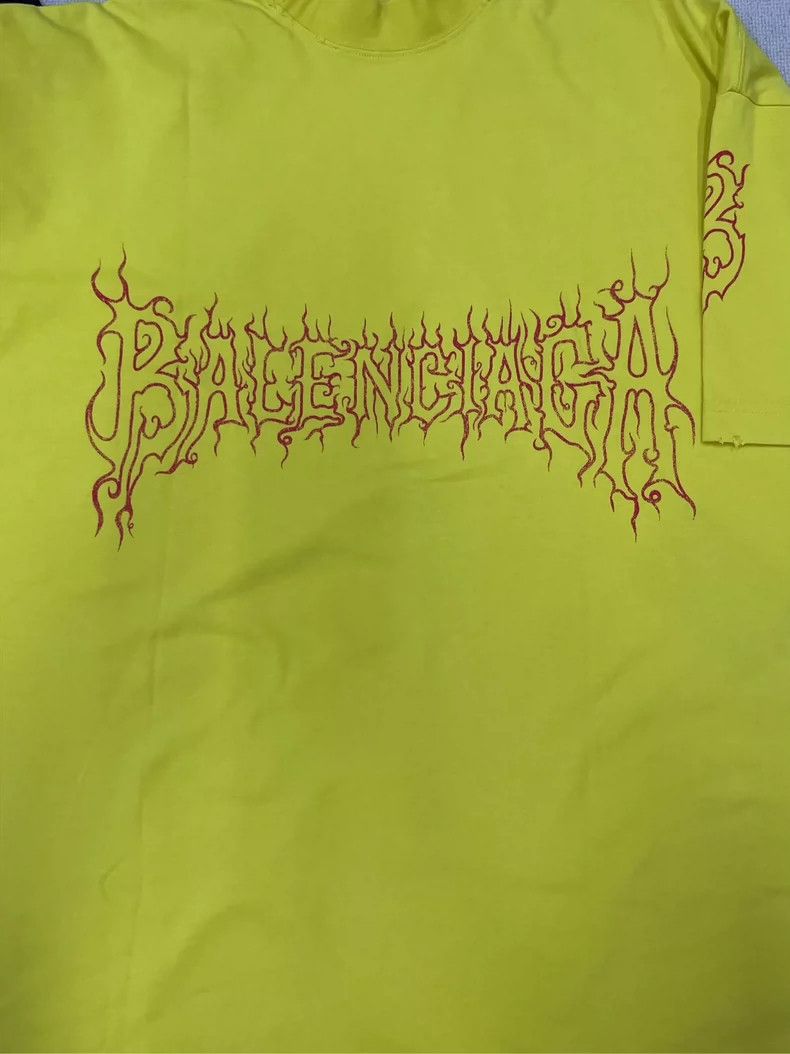 Balenciaga Balenciaga Darkwave T-Shirt Oversized Yellow Size US L / EU 52-54 / 3 - 2 Thumbnail