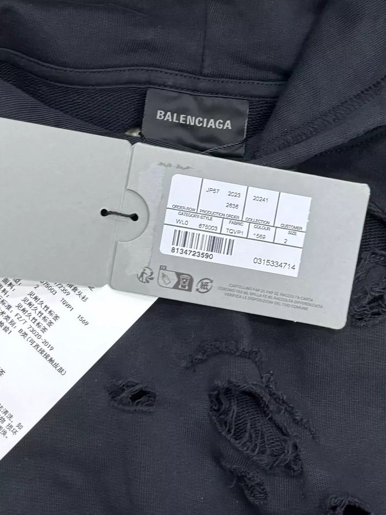 Balenciaga Balenciaga Distressed Hoodie 24FW Size US M / EU 48-50 / 2 - 4 Thumbnail