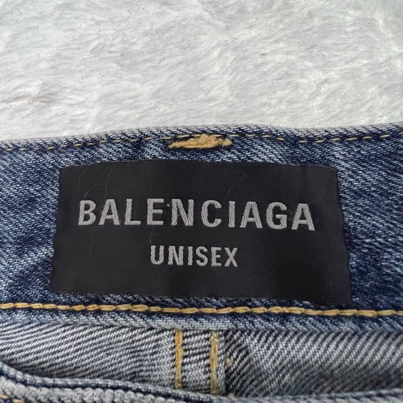 Balenciaga Balenciaga Graffiti Distressed Denim Jeans XS Size US 26 / EU 42 - 3 Thumbnail