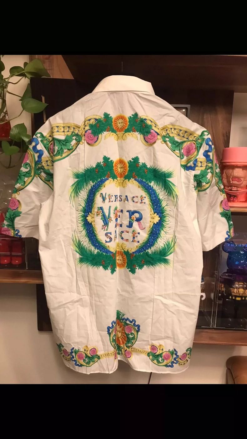 Versace Versace Short Sleeve Shirt with Colorful Design Size US M / EU 48-50 / 2 - 2 Thumbnail