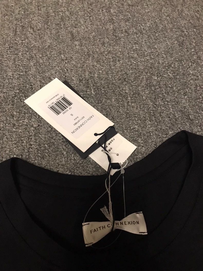 Vetements Black Graphic Short Sleeve T-Shirt Size US S / EU 44-46 / 1 - 5 Thumbnail