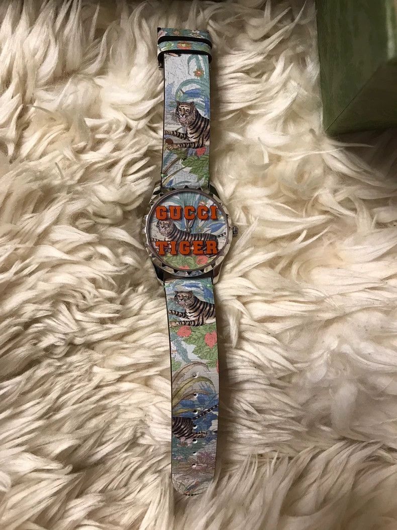 Gucci Gucci Tiger Pattern Quartz Watch with Box Size ONE SIZE - 4 Thumbnail