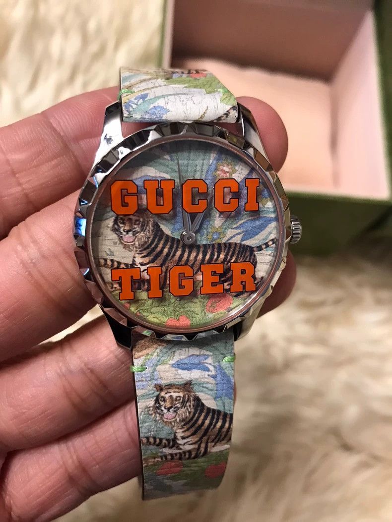 Gucci Gucci Tiger Pattern Quartz Watch with Box Size ONE SIZE - 3 Thumbnail