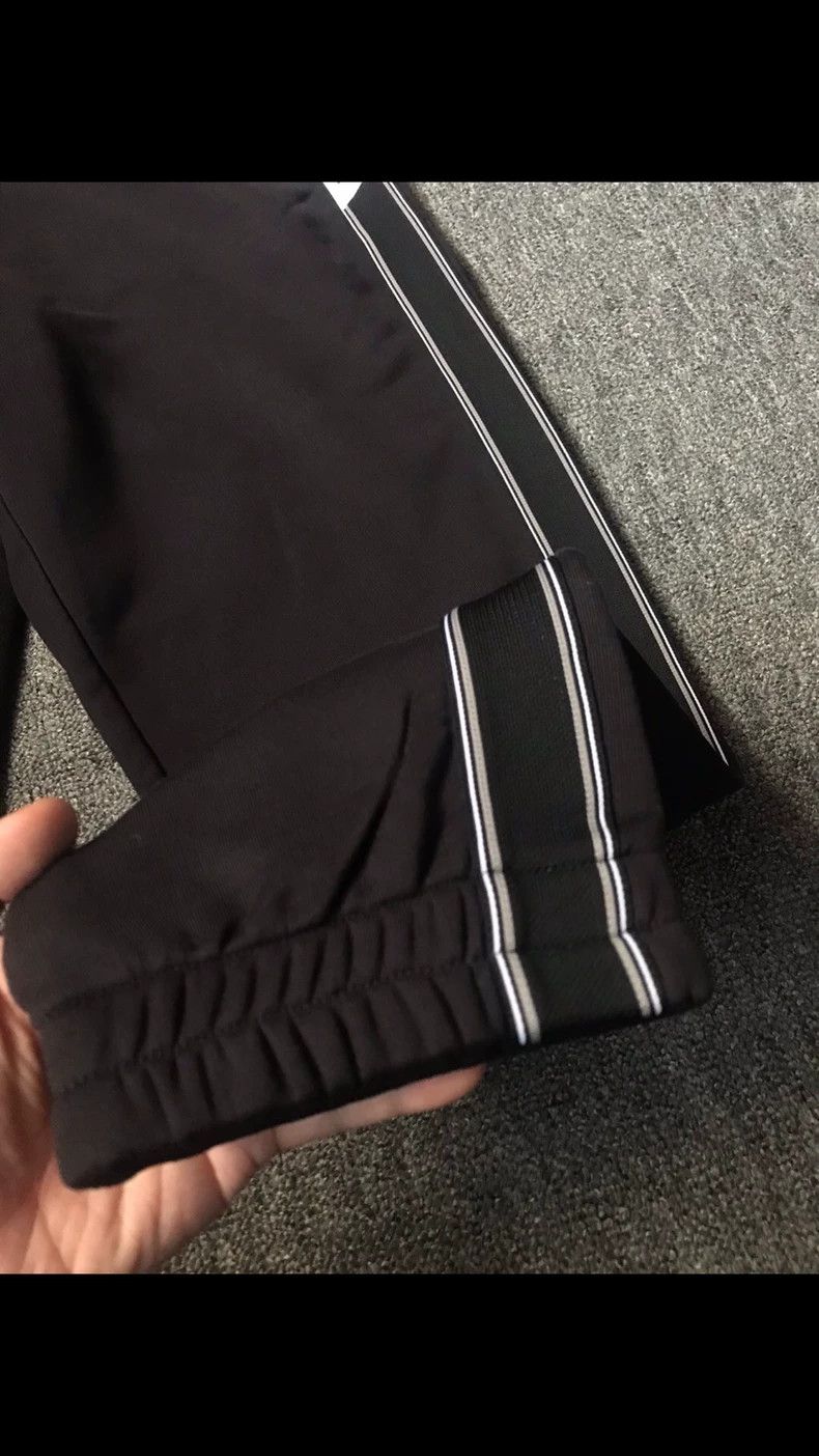 Ermenegildo Zegna Ermenegildo Zegna Casual Pants with Stripes Size US 44 / EU 60 - 2 Thumbnail