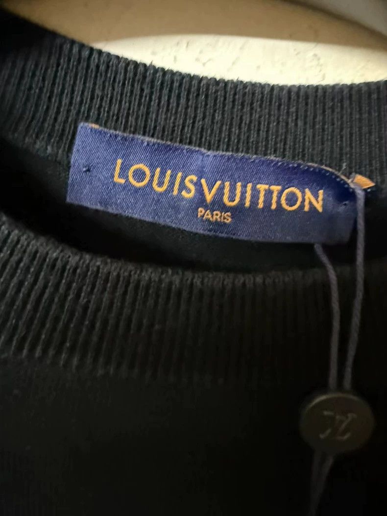 Louis Vuitton Louis Vuitton Black Logo Short Sleeve T-Shirt Size US M / EU 48-50 / 2 - 3 Thumbnail
