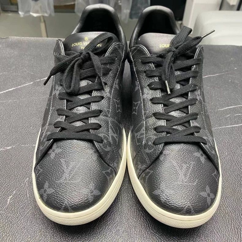 Louis Vuitton LOUIS VUITTON Luxembourg Black Sneakers Size 44 Size US 10 / EU 43 - 2 Thumbnail