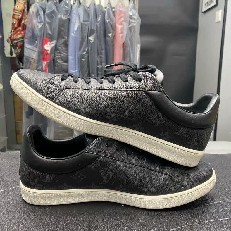 Louis Vuitton LOUIS VUITTON Luxembourg Black Sneakers Size 44 Size US 10 / EU 43 - 5 Thumbnail
