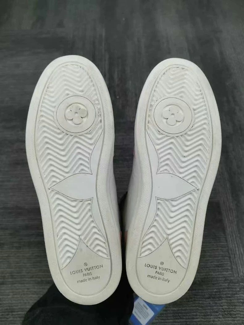 Louis Vuitton Louis Vuitton High-Top Sneakers with Pink-Lavender Design Size US 7 / EU 40 - 6 Thumbnail