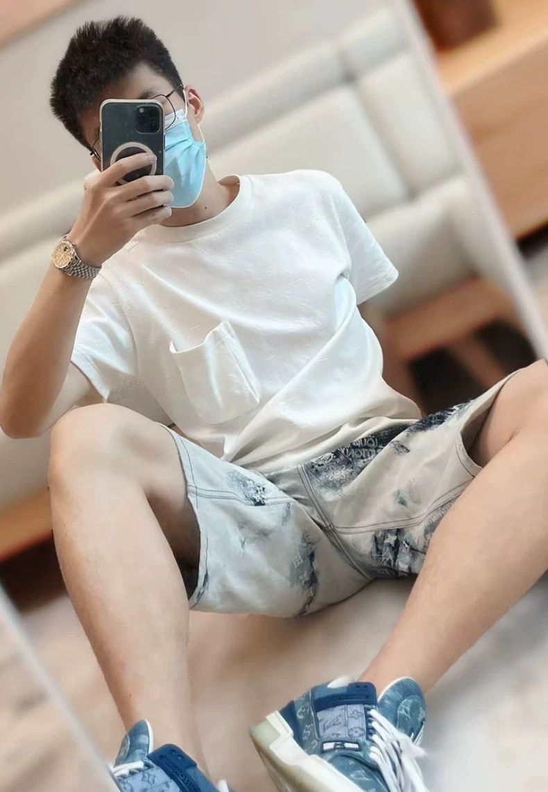 Louis Vuitton White Short Sleeve Pocket T-shirt Size US L / EU 52-54 / 3 - 3 Thumbnail