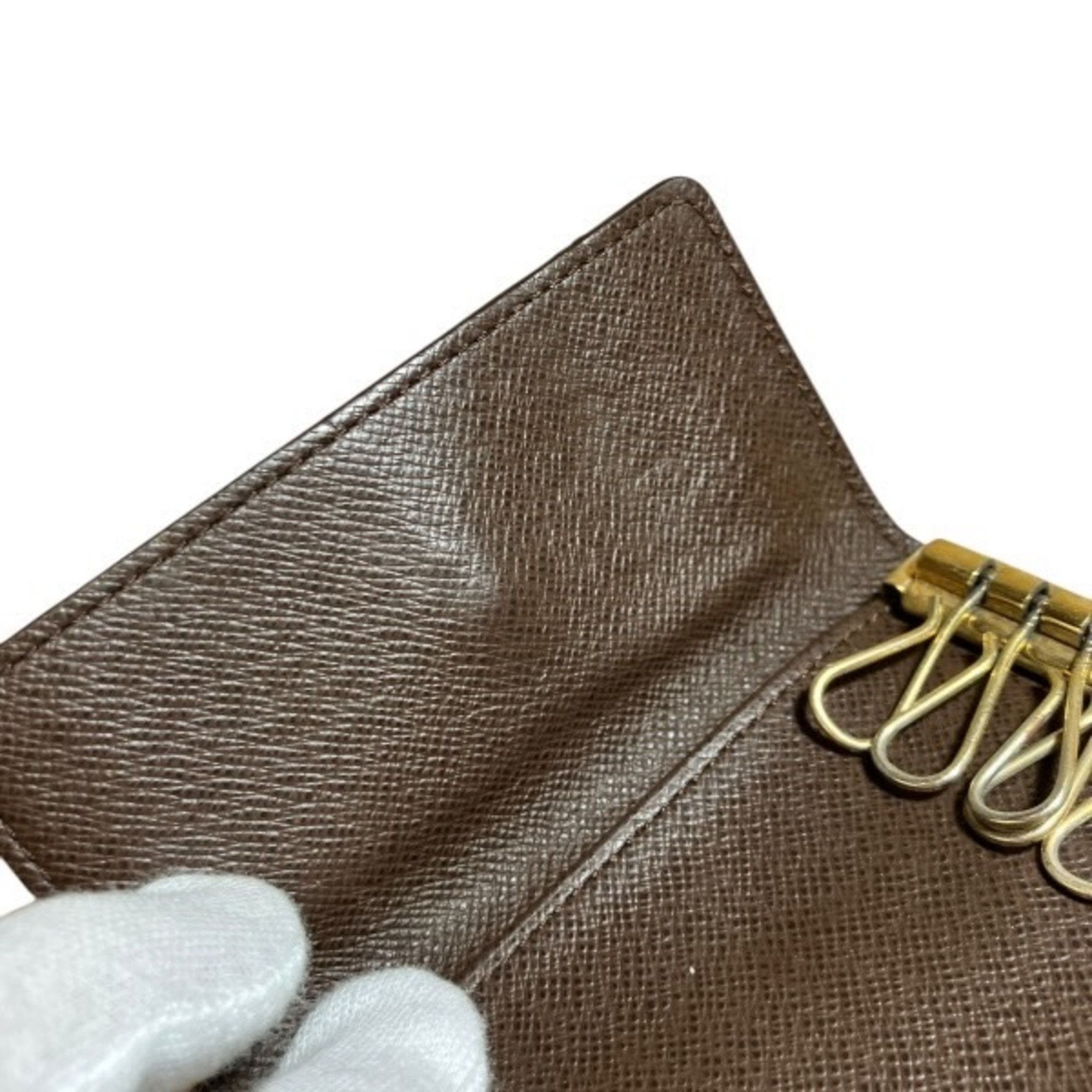 Louis Vuitton Louis Vuitton 6 key holder wallet Size ONE SIZE - 8 Thumbnail