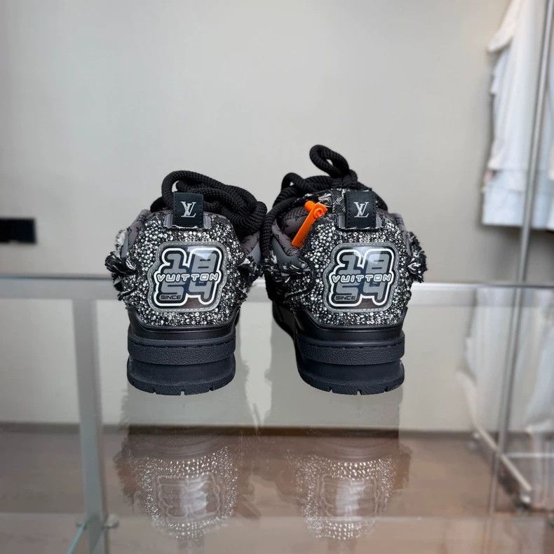 Louis Vuitton Louis Vuitton LV SKATE Black Gray Sneakers Size US 7 / EU 40 - 5 Thumbnail