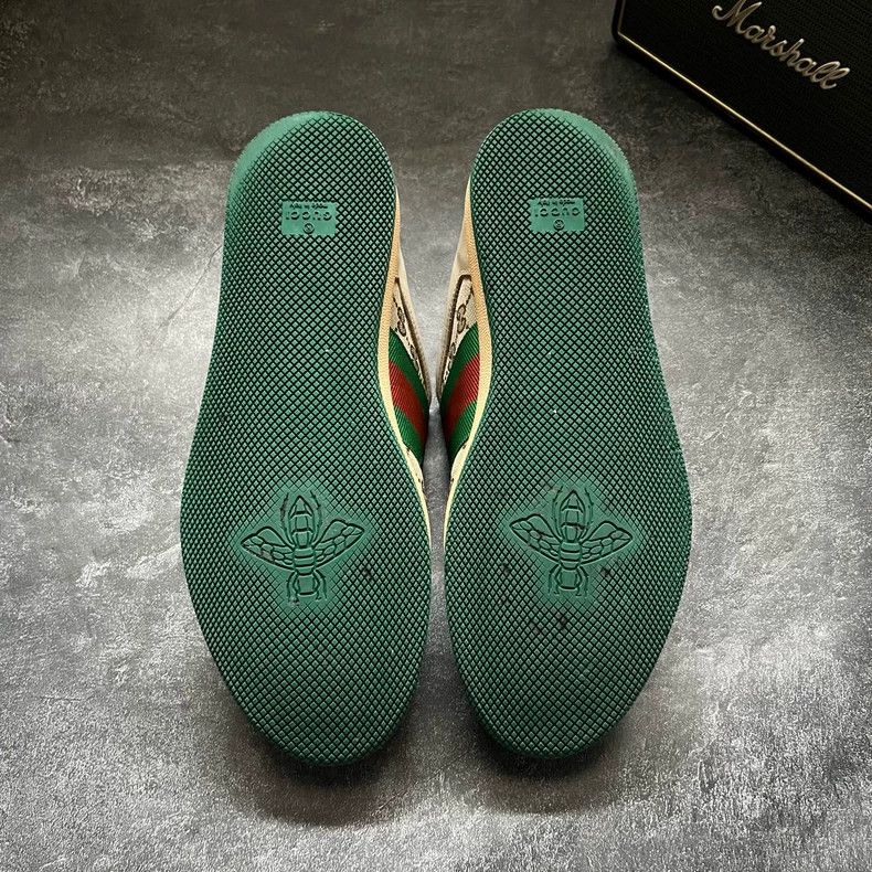 Gucci Distressed Enamel Sneakers Size 8