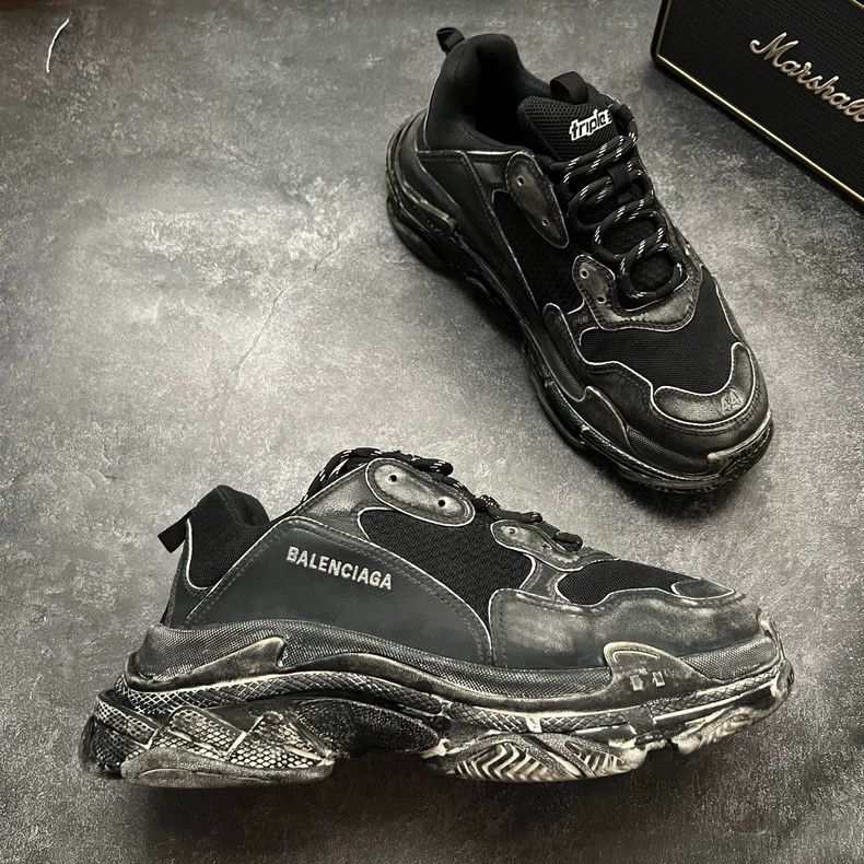Balenciaga Balenciaga Triple S Black Gray Sneakers Size US 10 / EU 43 - 5 Thumbnail