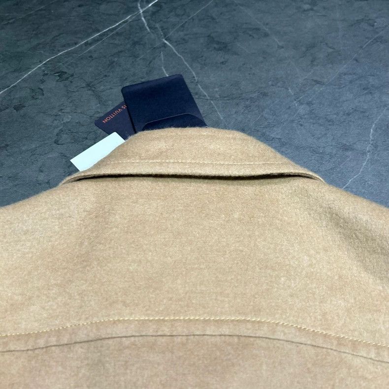 Louis Vuitton Louis Vuitton Beige Alpaca Wool Button-Up Jacket Size US XXL / EU 58 / 5 - 7 Thumbnail