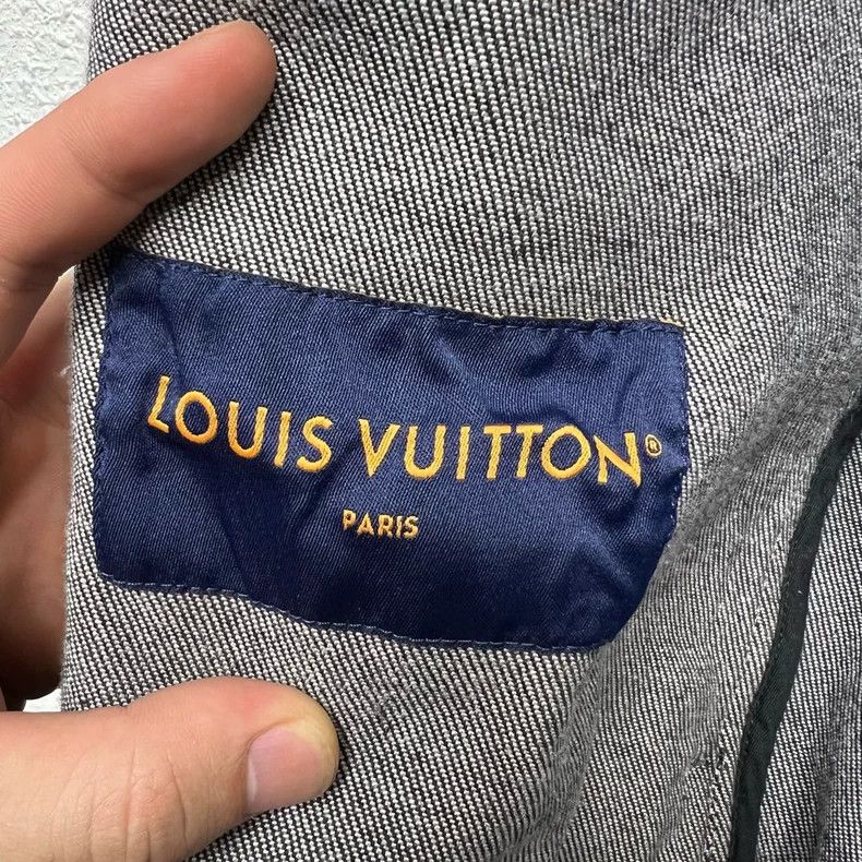 Louis Vuitton Louis Vuitton Black Printed Denim Jacket Size US L / EU 52-54 / 3 - 3 Thumbnail