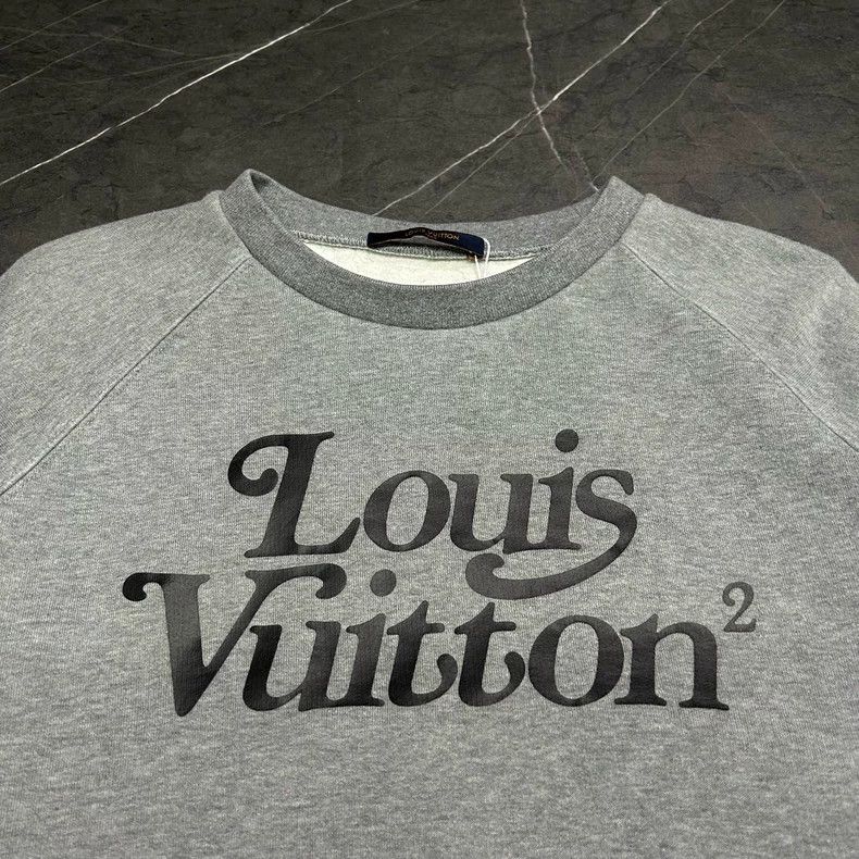 Louis Vuitton Louis Vuitton NIGO Gray Logo Sweatshirt Size US XL / EU 56 / 4 - 3 Thumbnail
